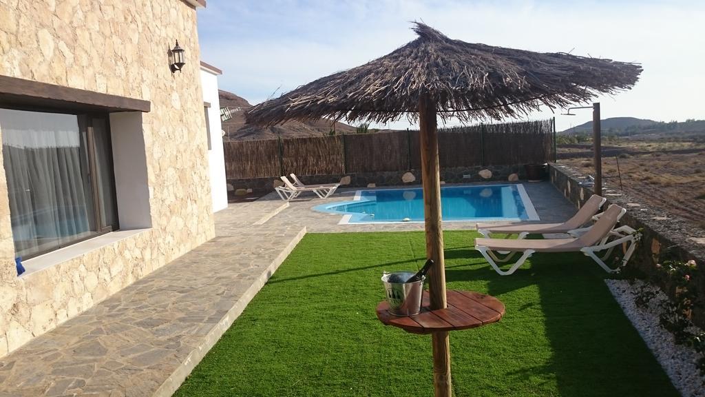 Villa El Valle Tarajalejo Luaran gambar